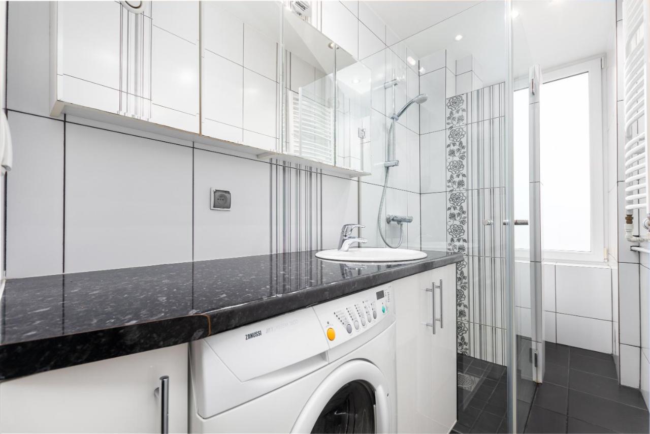 Apartament Chmielna By Your Freedom Warschau Exterior foto